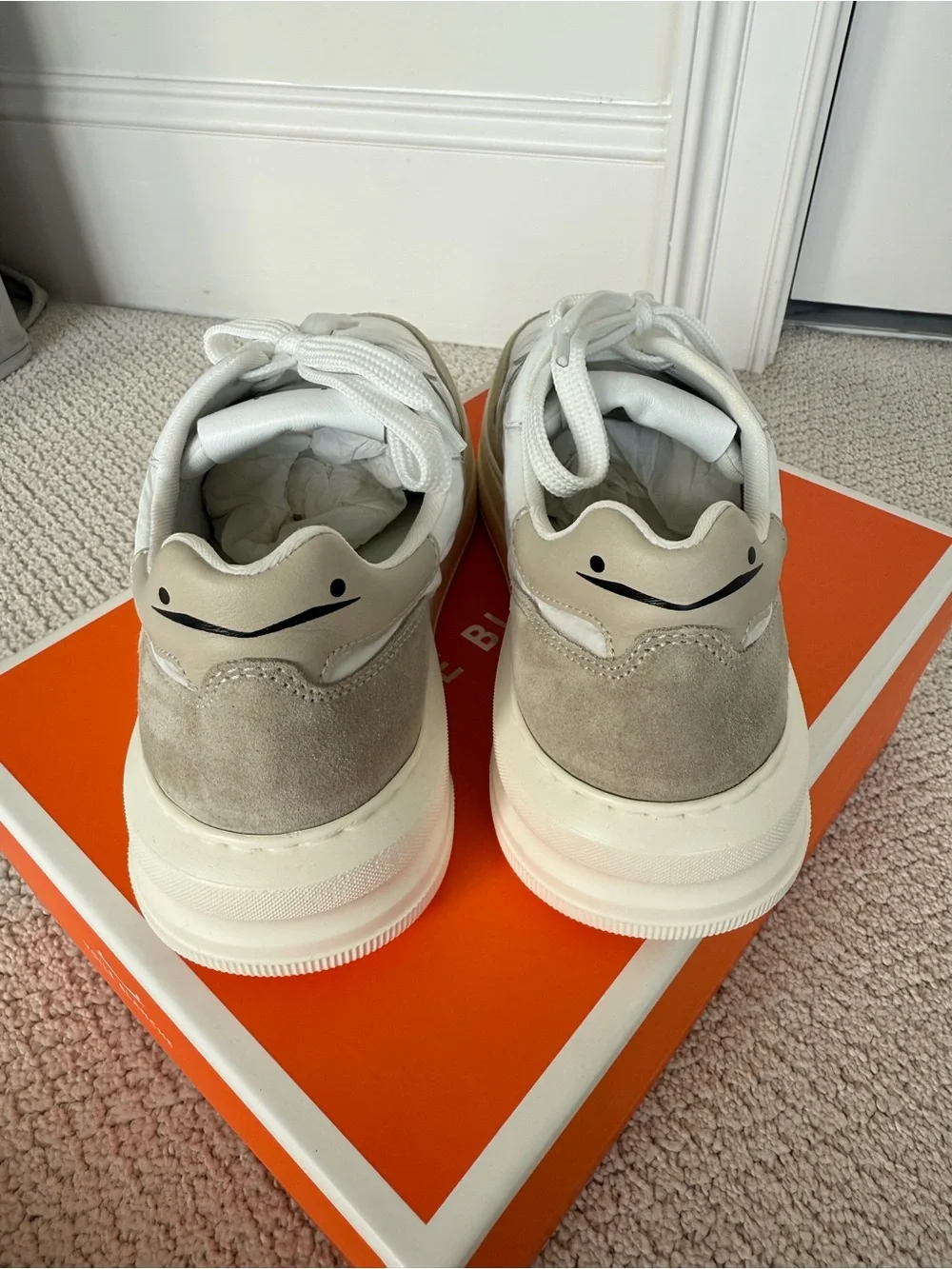 Voile Blanche Grenelle Sneakers, Size 38